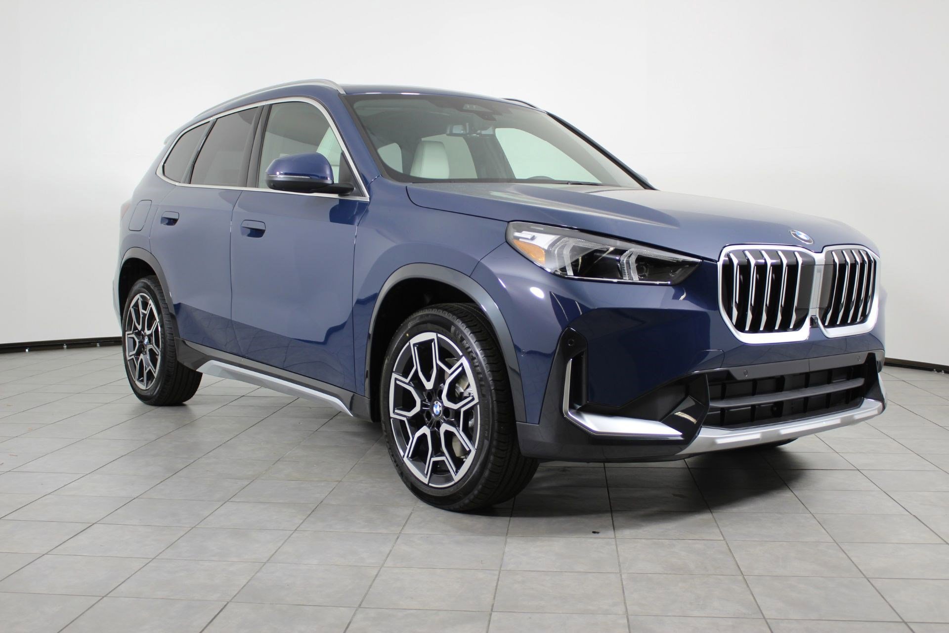New 2026 BMW X1 xDrive28i w/ Technology Package image 7