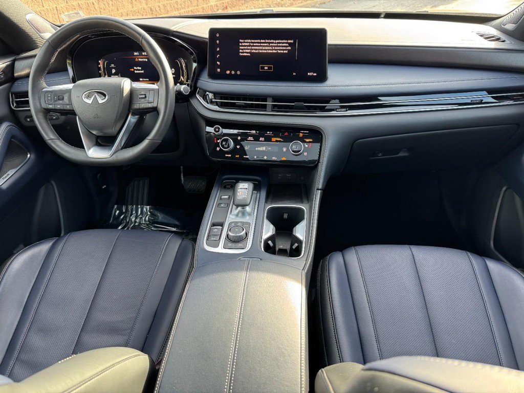 Used 2026 INFINITI QX60 Sport w/ Dark Cargo Package image 11