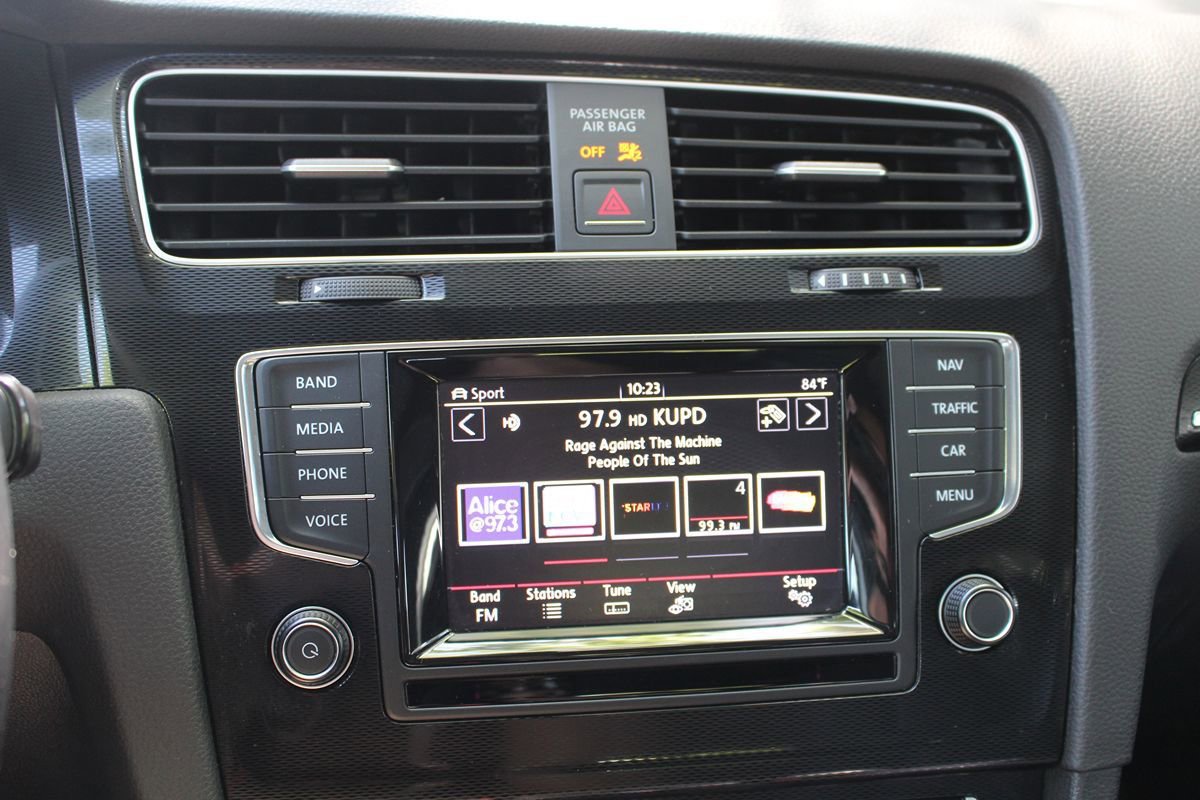 Used 2015 Volkswagen GTI Autobahn image 30