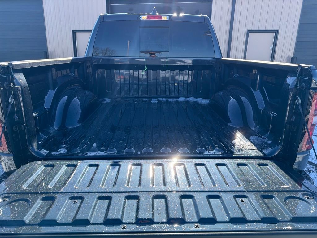 New 2026 RAM 1500 4x4 Crew Cab image 14