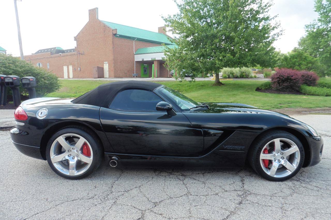 Used 2006 Dodge Viper SRT-10 RWD image 31