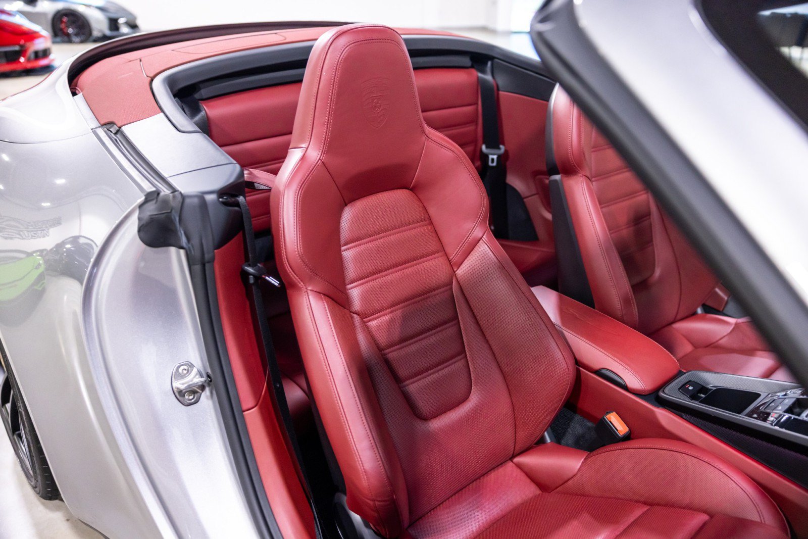 Used 2022 Porsche 911 Cabriolet image 27