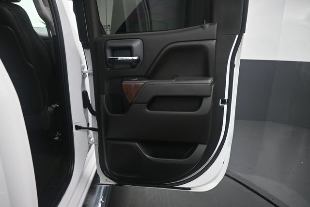 Used 2015 GMC Sierra 2500 SLT AWD/4WD image 16