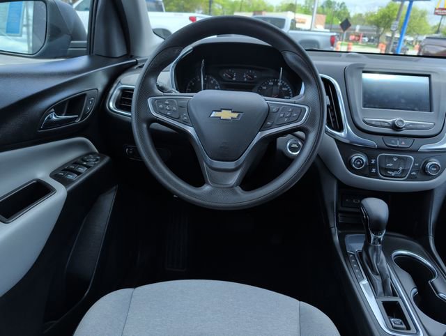 Certified 2023 Chevrolet Equinox LS FWD image 2