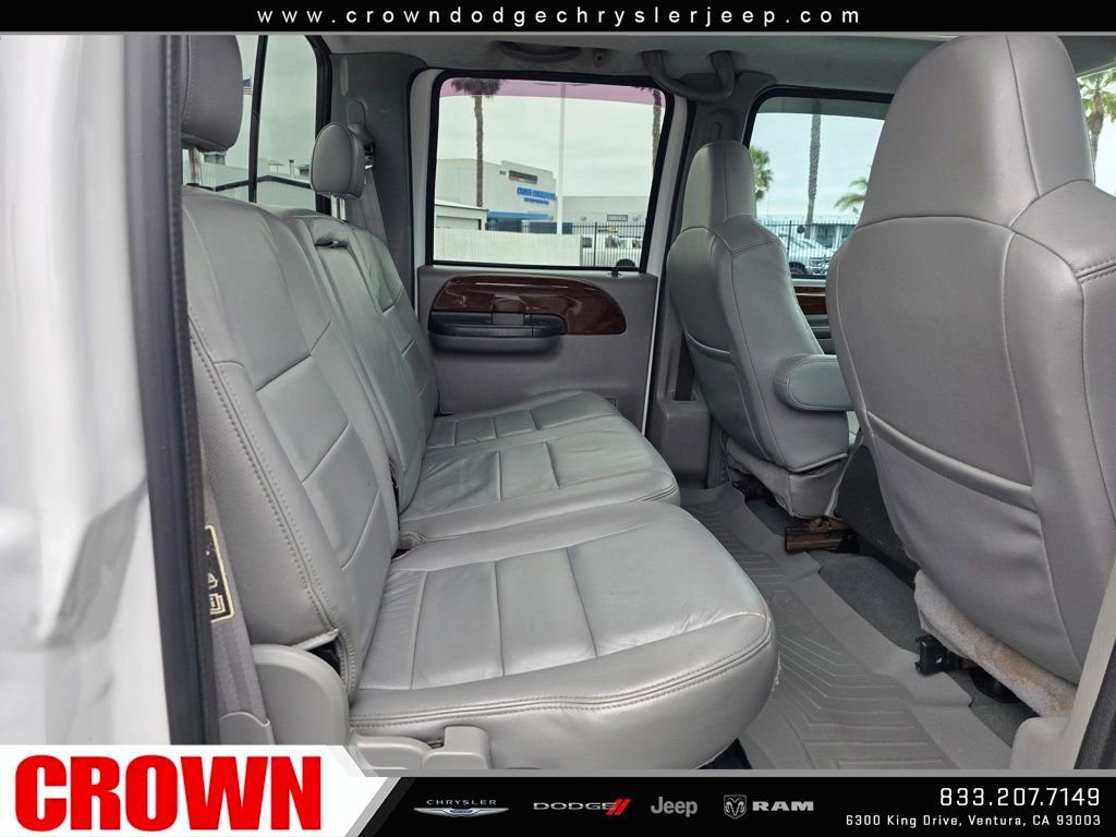 Used 2004 Ford F350 Lariat AWD/4WD image 22