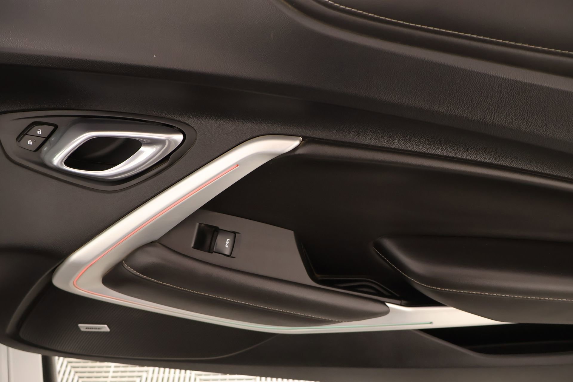 Used 2019 Chevrolet Camaro SS image 15