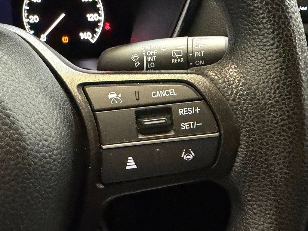 Used 2024 Honda CR-V LX image 5