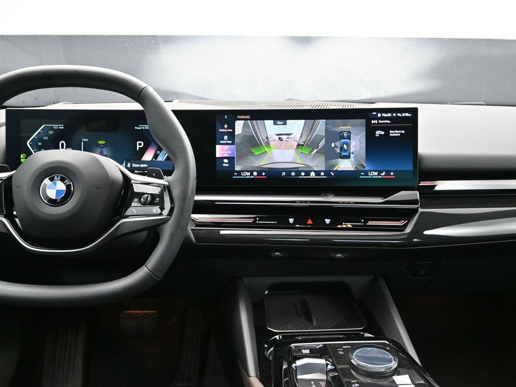 Certified 2025 BMW 530i RWD image 19