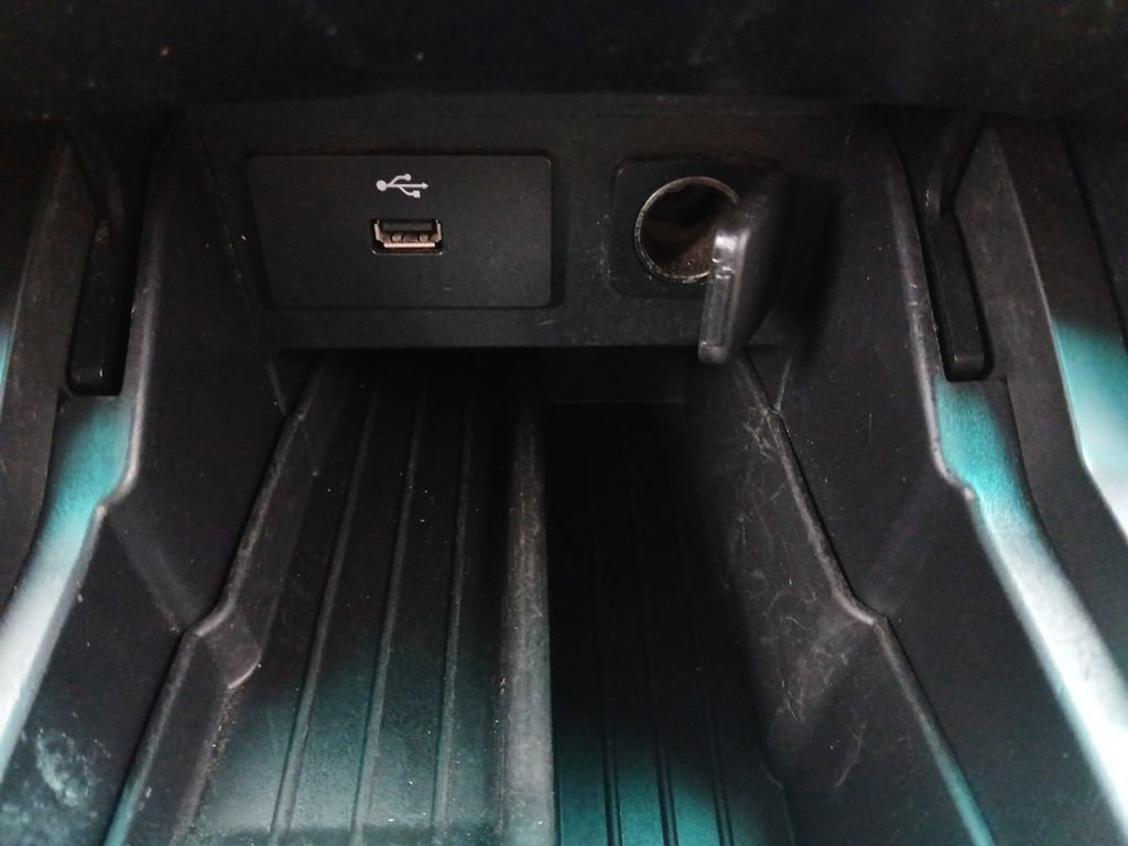 Used 2016 Ford Explorer 4WD image 6
