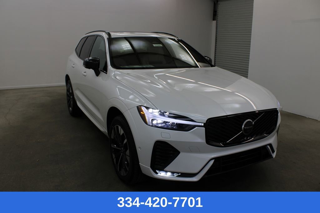 New 2026 Volvo XC60 B5 Plus w/ Protection Package Premier image 5