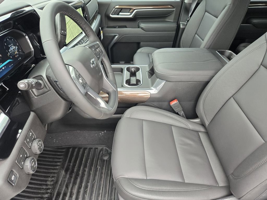 New 2026 Chevrolet Silverado 2500 LT w/ Trail Boss Package image 14
