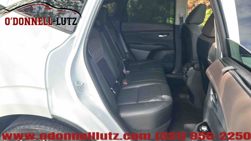 Used 2025 Nissan Murano Platinum w/ Cargo Package image 14