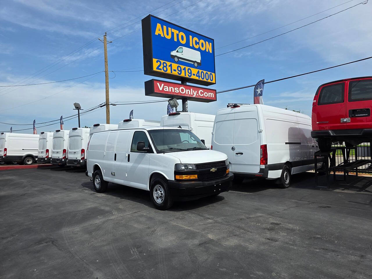 Used 2019 Chevrolet Express 2500 w/ Safety Package image 27