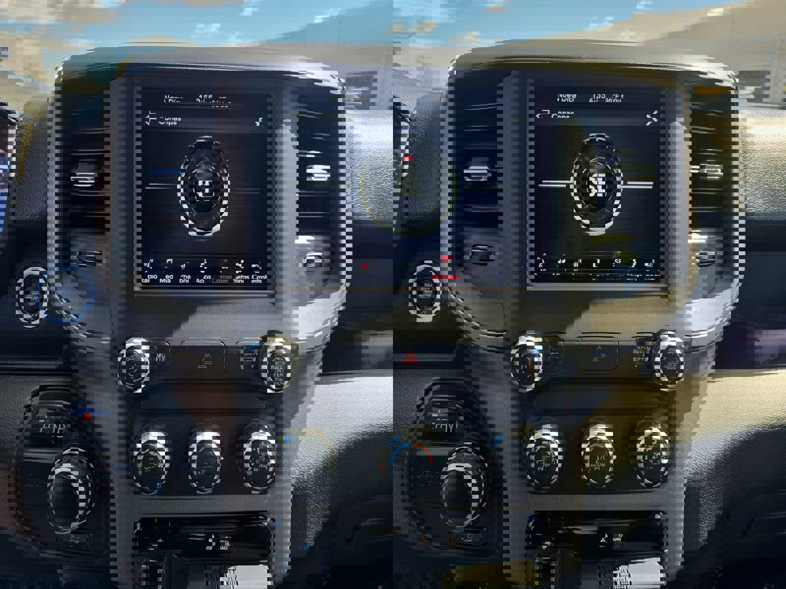 Used 2021 RAM 2500 Tradesman w/ Chrome Appearance Group image 25