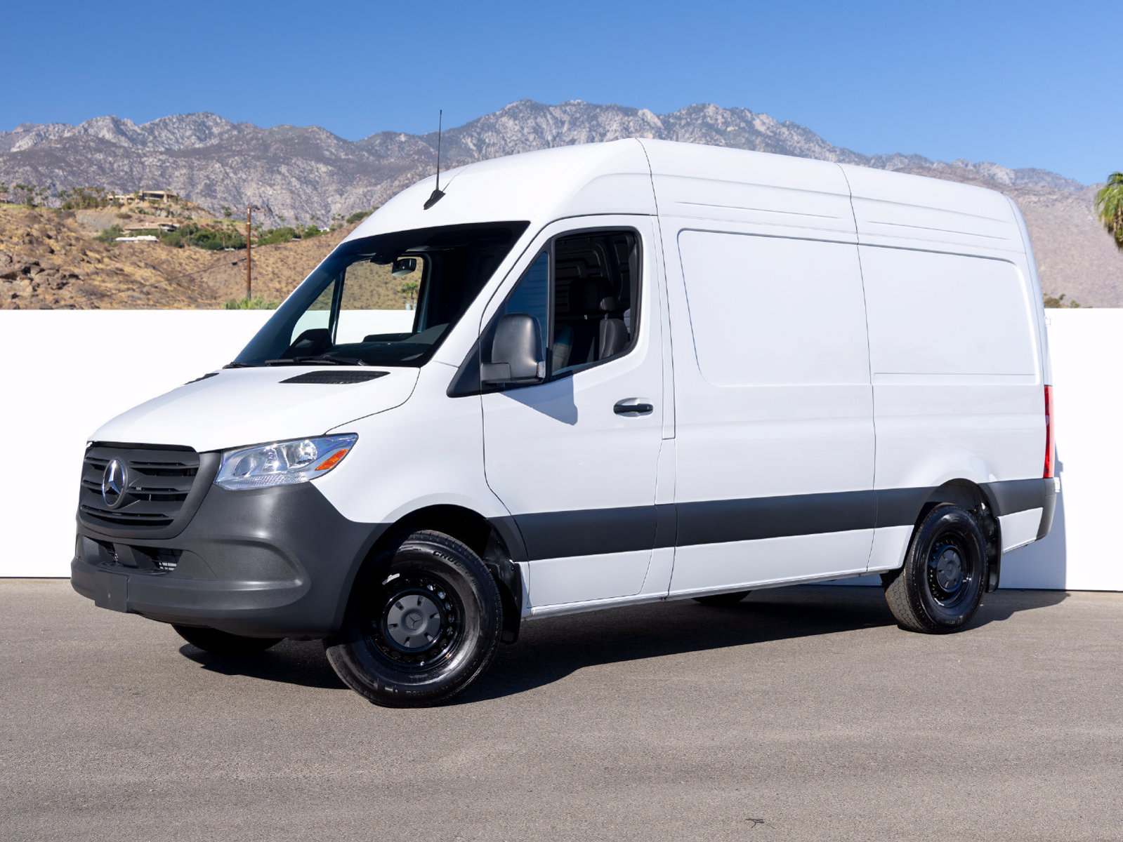 New 2025 Mercedes-Benz Sprinter 2500