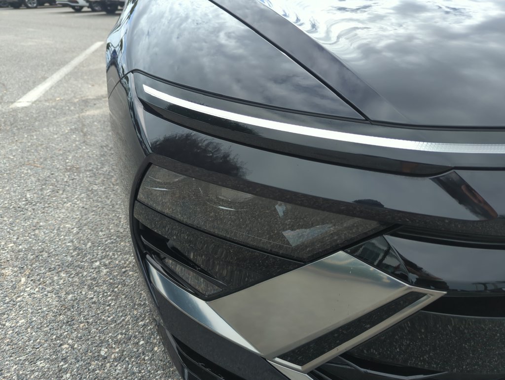 Used 2025 Hyundai Sonata SEL FWD image 17