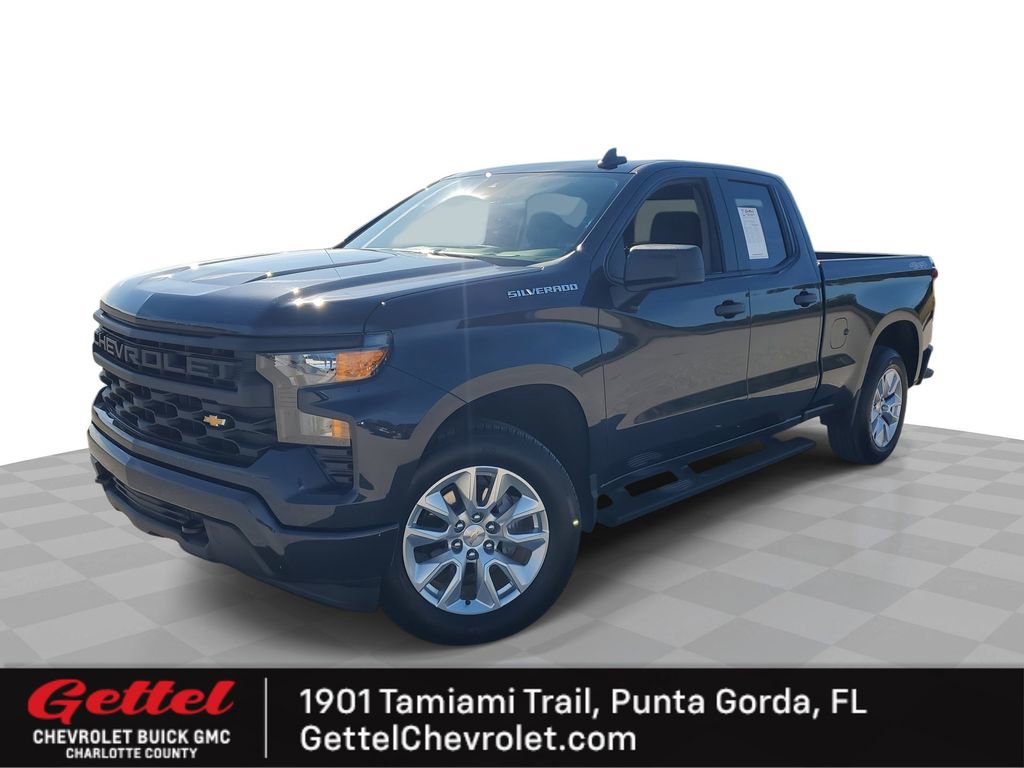 Used 2023 Chevrolet Silverado 1500 Custom image 1