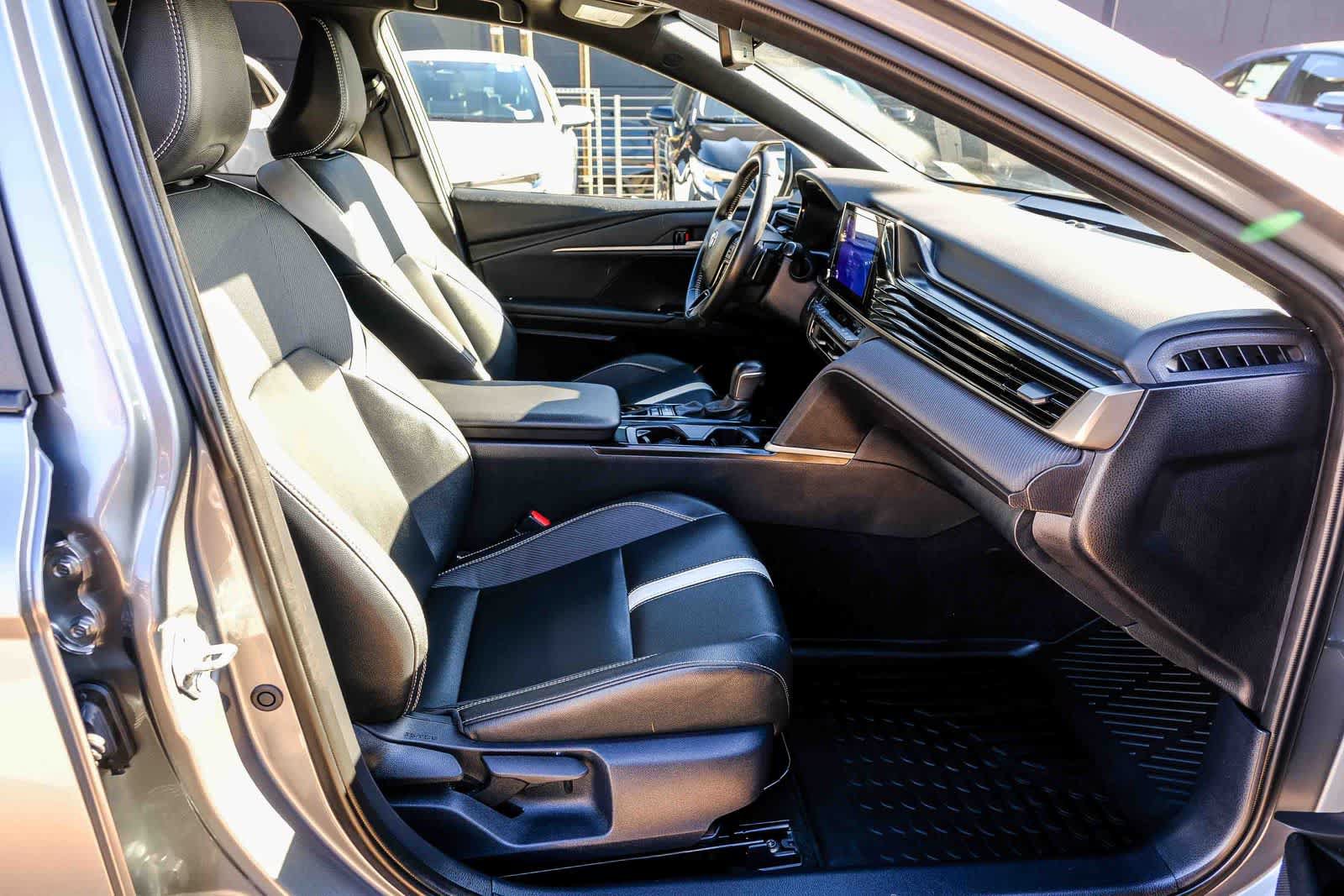 Certified 2025 Toyota Camry SE w/ Convenience Package FWD image 18