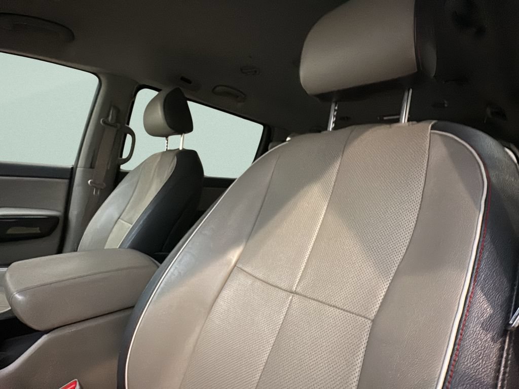 Used 2015 Kia Sedona EX FWD image 14