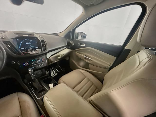 Used 2017 Ford Escape Titanium FWD image 15