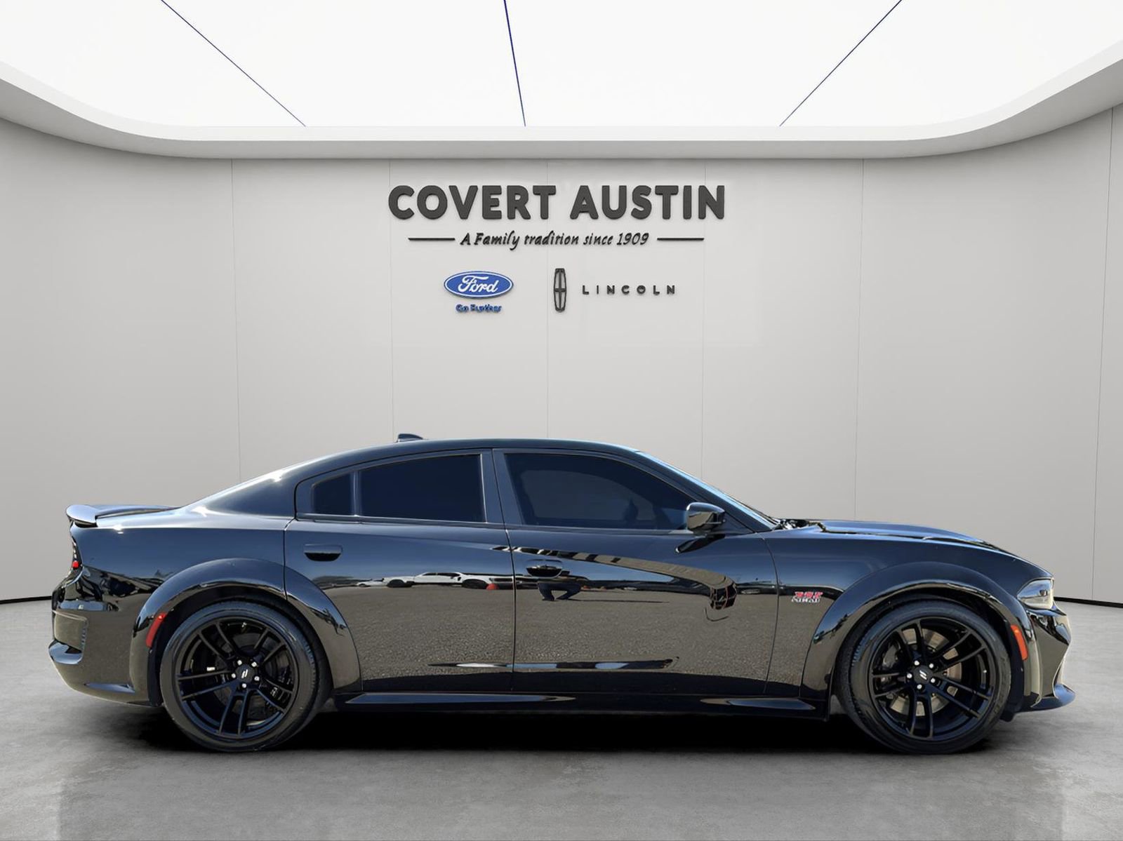 Used 2023 Dodge Charger Scat Pack image 6