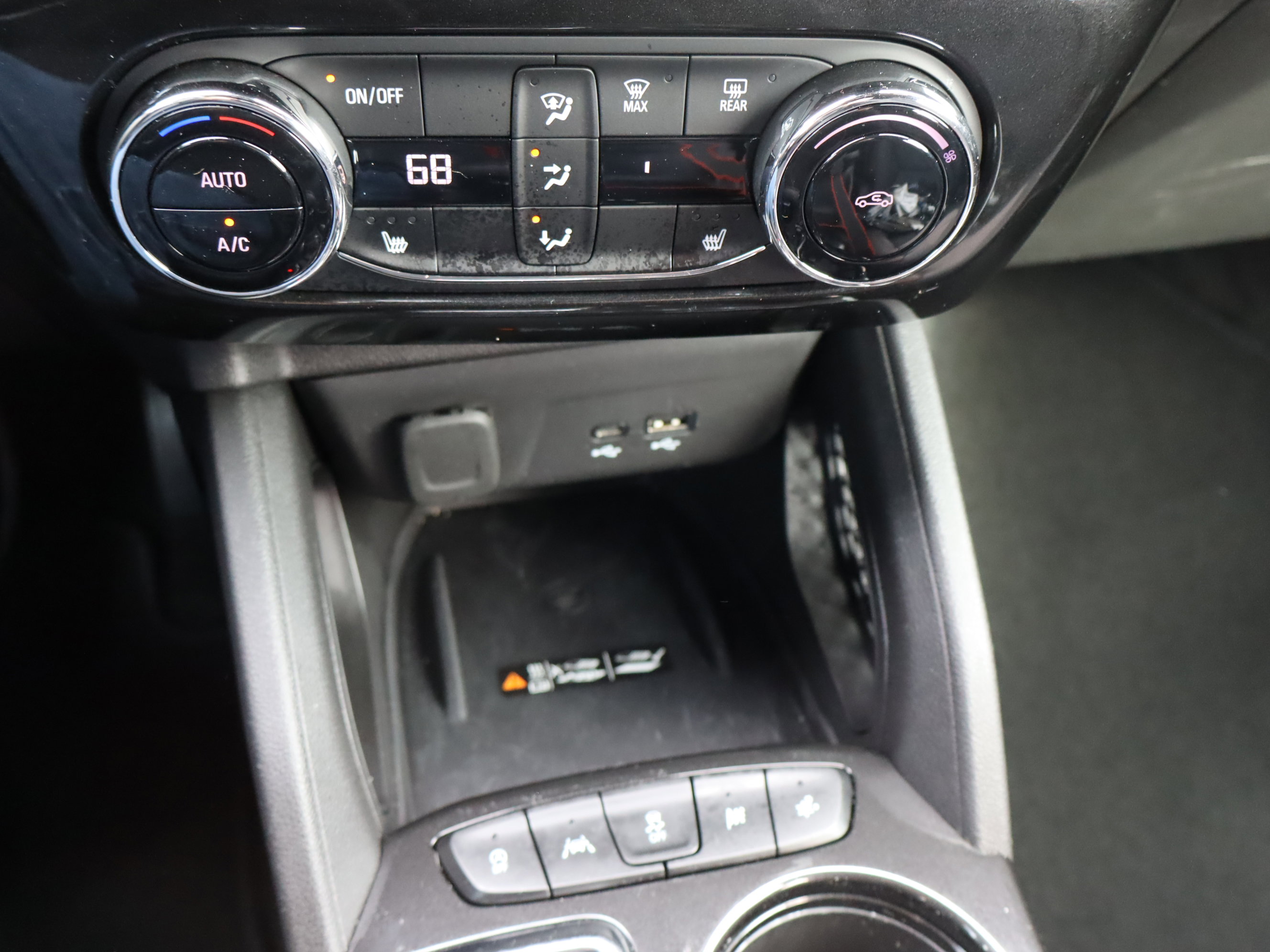 Certified 2025 Chevrolet TrailBlazer RS w/ Convenience Package image 28