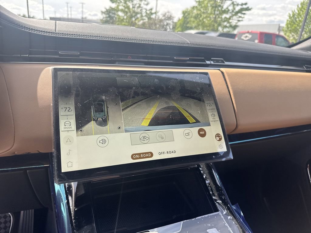 New 2025 Land Rover Range Rover Sport Dynamic SE image 28