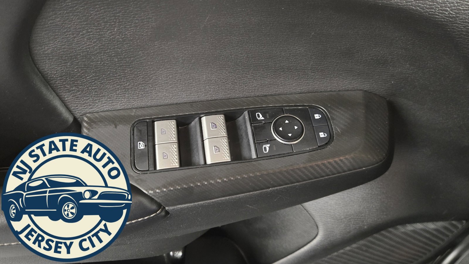 Used 2022 Mitsubishi Outlander SE image 20