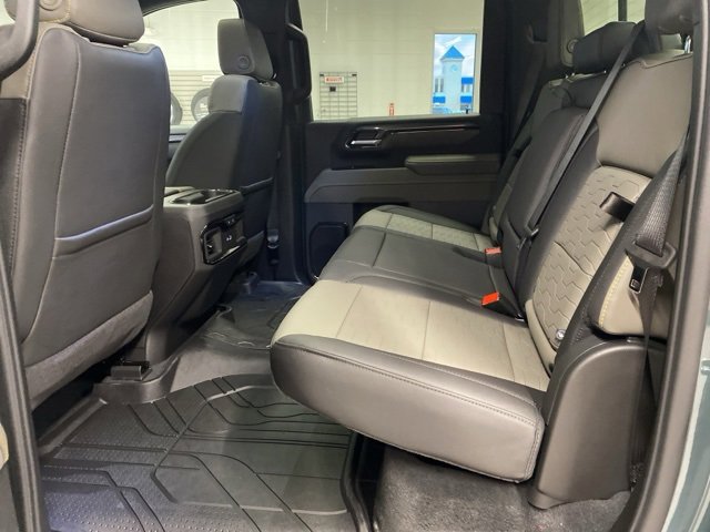 New 2026 Chevrolet Silverado 2500 ZR2 image 27