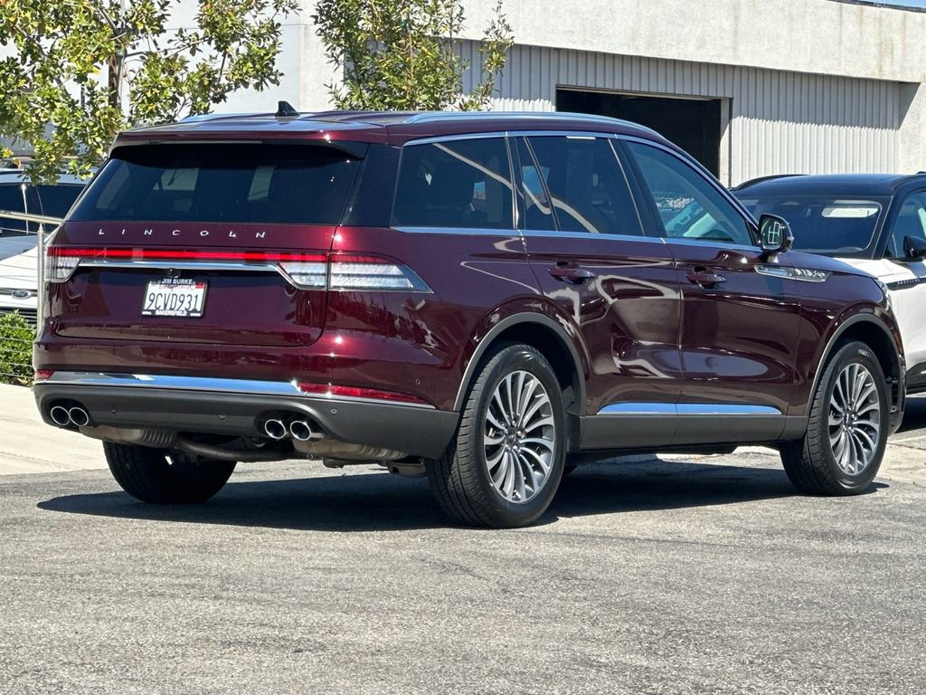 Certified 2022 Lincoln Aviator Reserve w/ Equipment Group 201A AWD/4WD image 3
