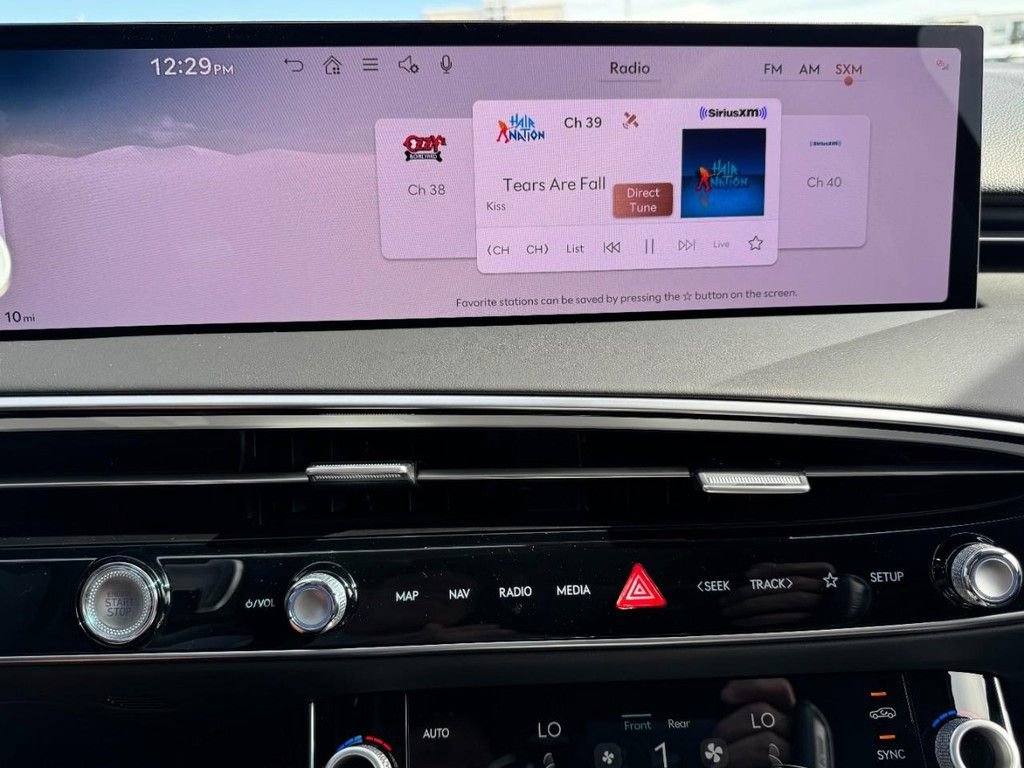 New 2026 Genesis GV70 2.5T Select image 16
