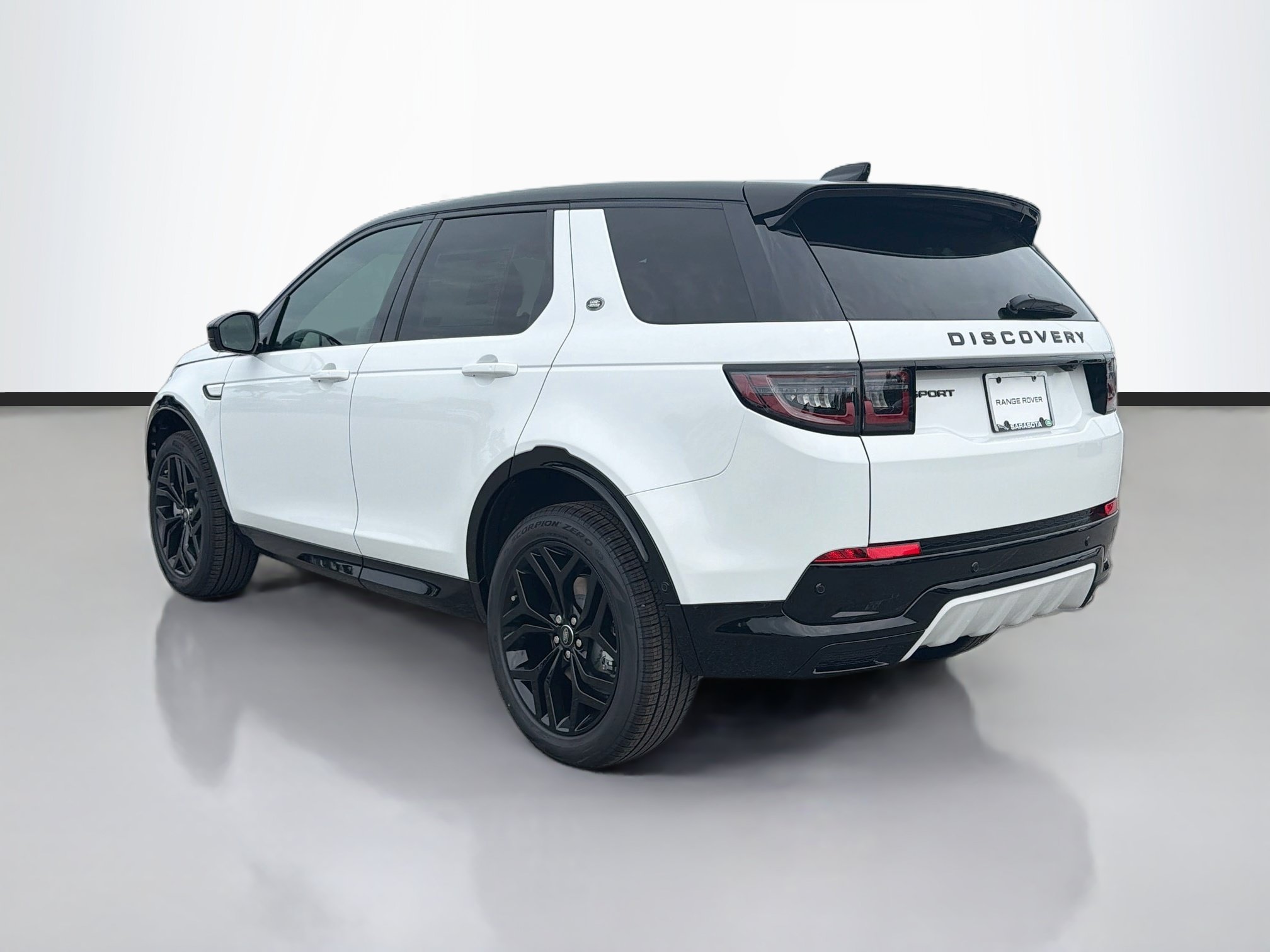 New 2026 Land Rover Discovery Sport Landmark AWD/4WD image 3