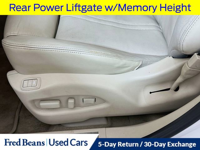 Used 2013 Cadillac SRX Performance w/ Driver Awareness Package AWD/4WD image 24
