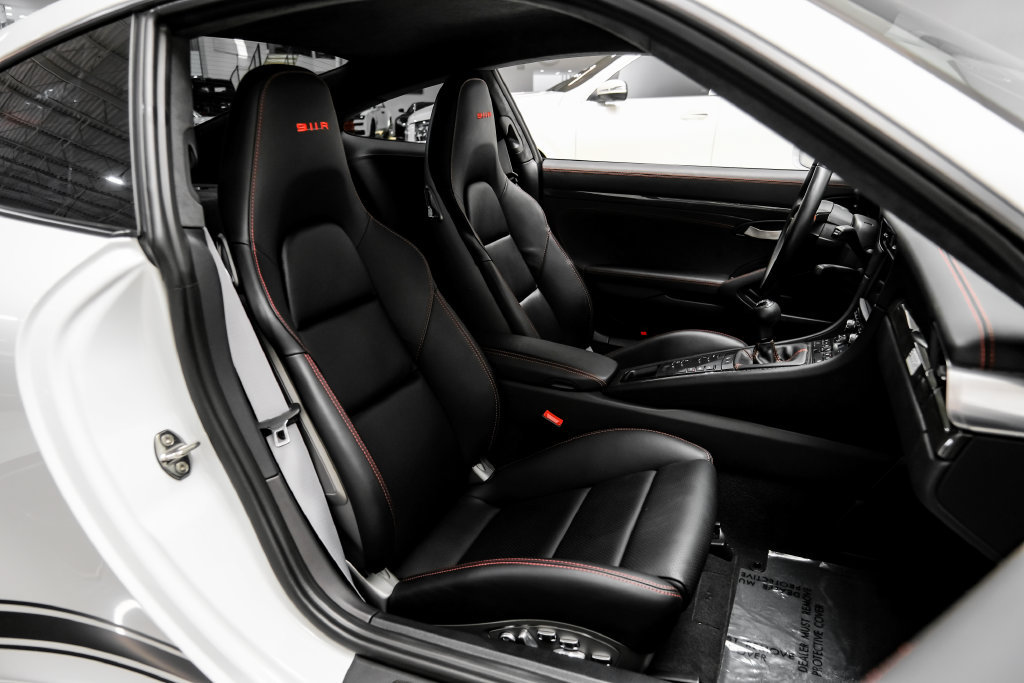 Used 2016 Porsche 911 R RWD image 41