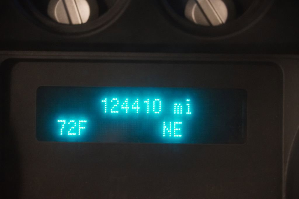 Used 2015 Ford F250 XLT w/ FX4 Off-Road Package AWD/4WD image 4