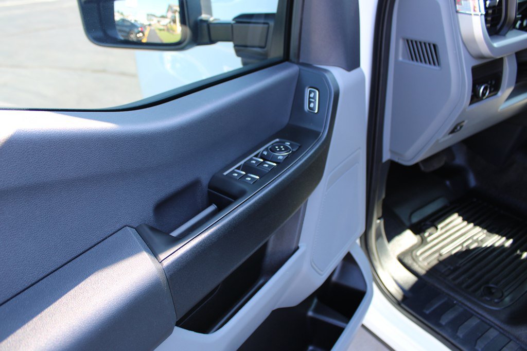 Used 2024 Ford F350 XL w/ 360-Degree Camera Package RWD image 20