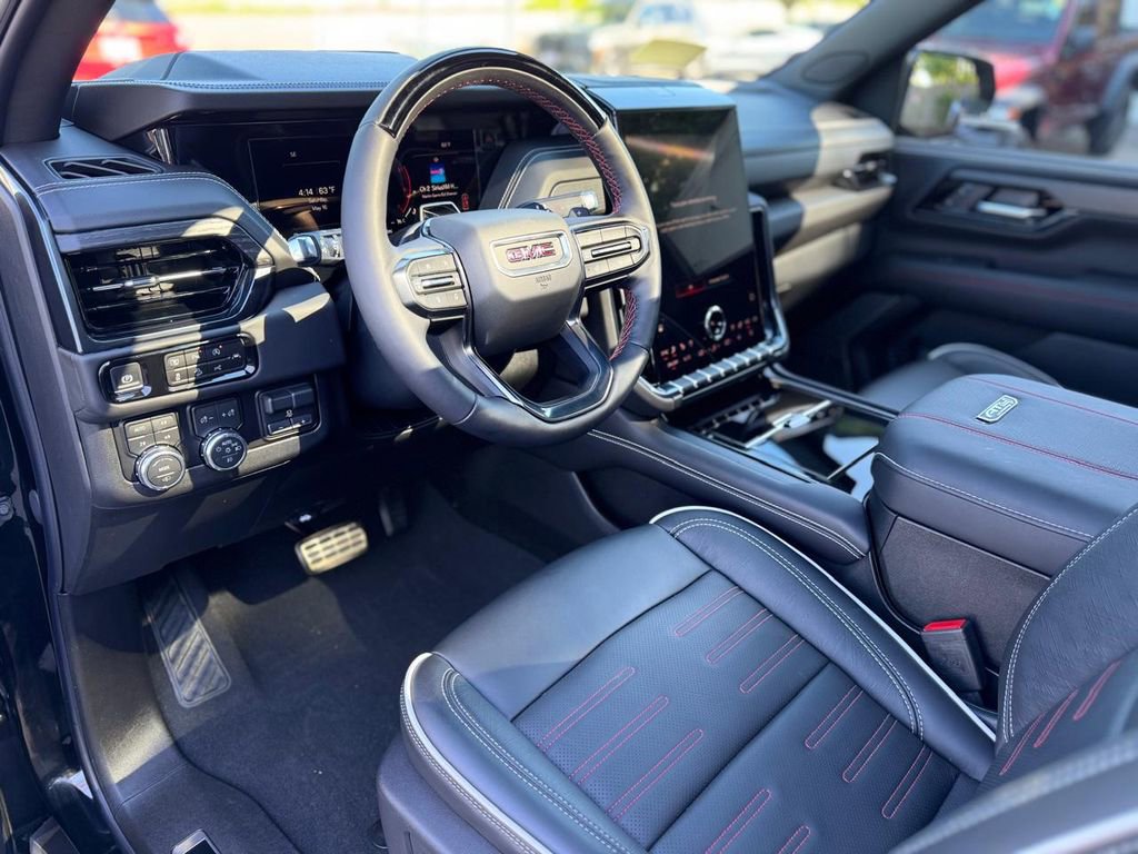 Used 2026 GMC Yukon AT4 Ultimate AWD/4WD image 14