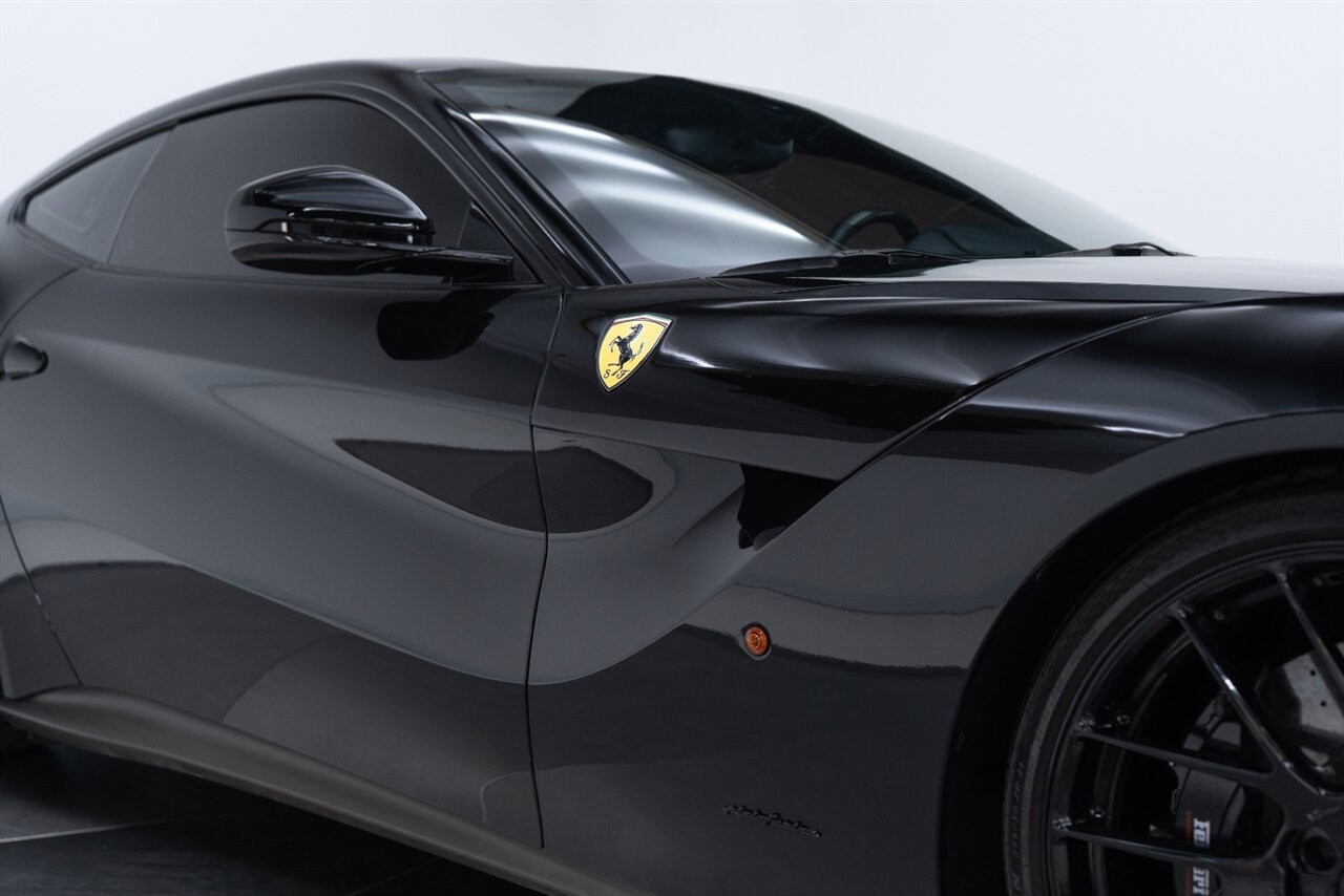 Used 2014 Ferrari F12 Berlinetta RWD image 30