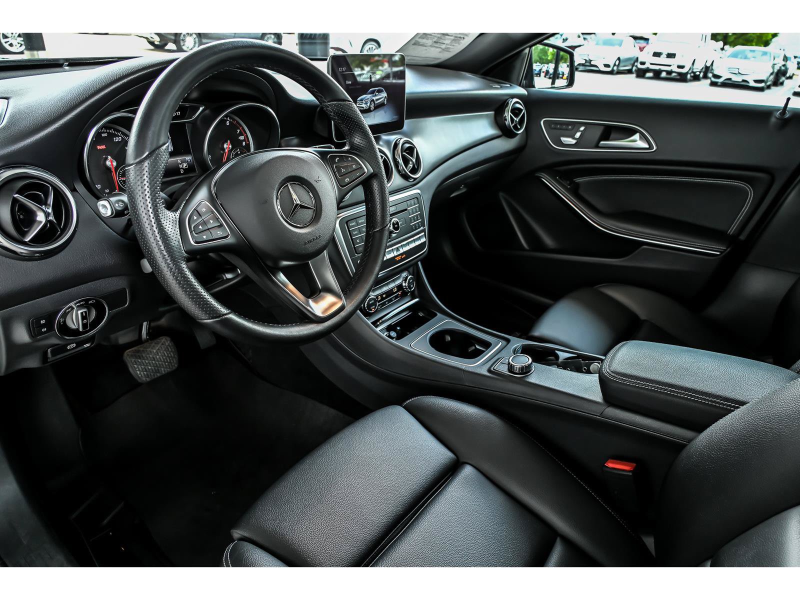 Used 2020 Mercedes-Benz GLA 250 4MATIC image 10