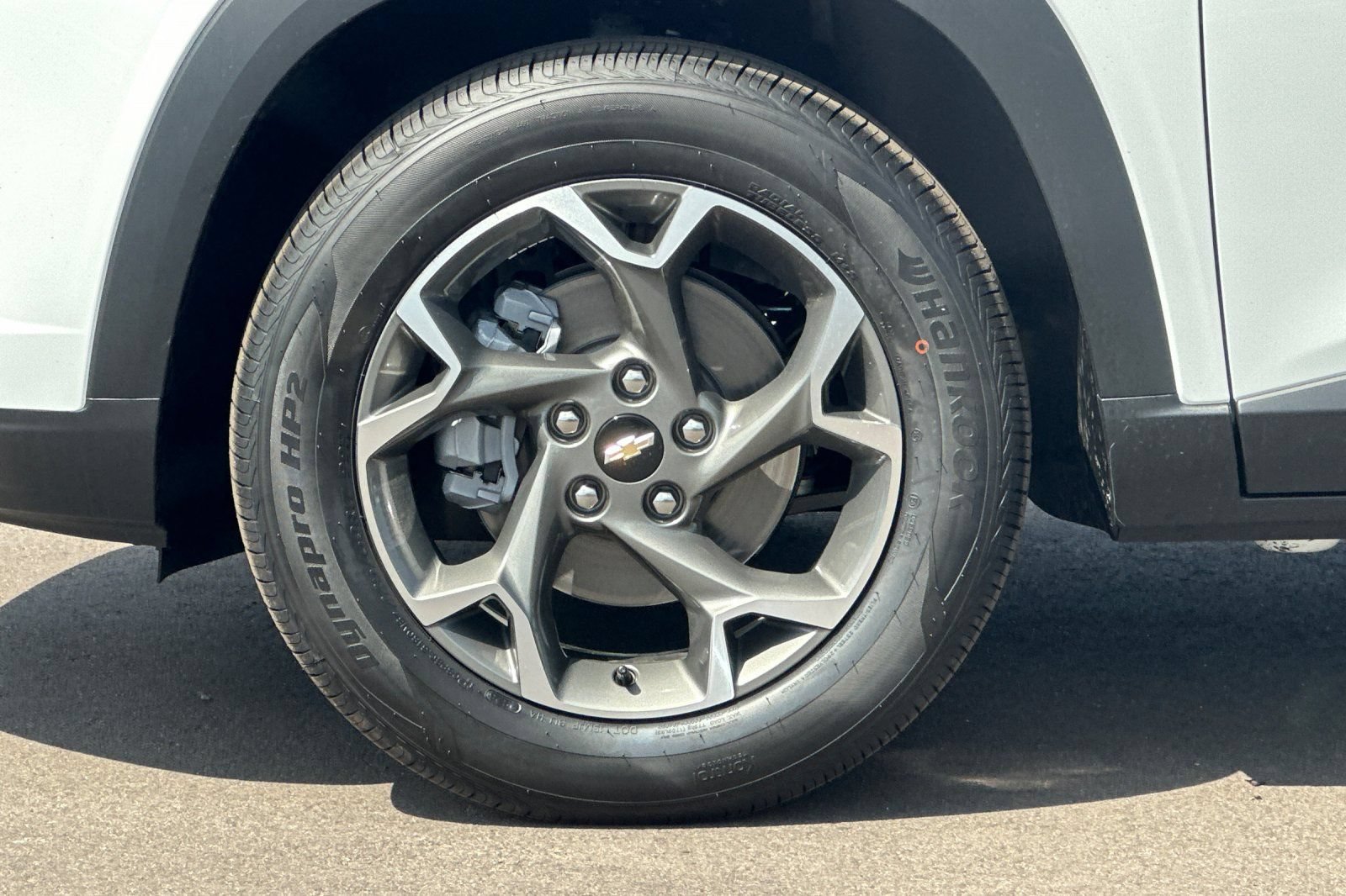 New 2026 Chevrolet Trax LT FWD image 25