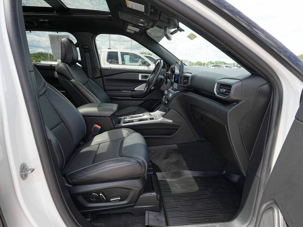 Used 2020 Ford Explorer ST w/ Premium Technology Package AWD/4WD image 21