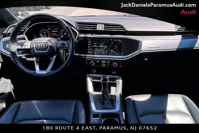 Used 2023 Audi Q3 2.0T Premium w/ Convenience Package AWD/4WD image 13