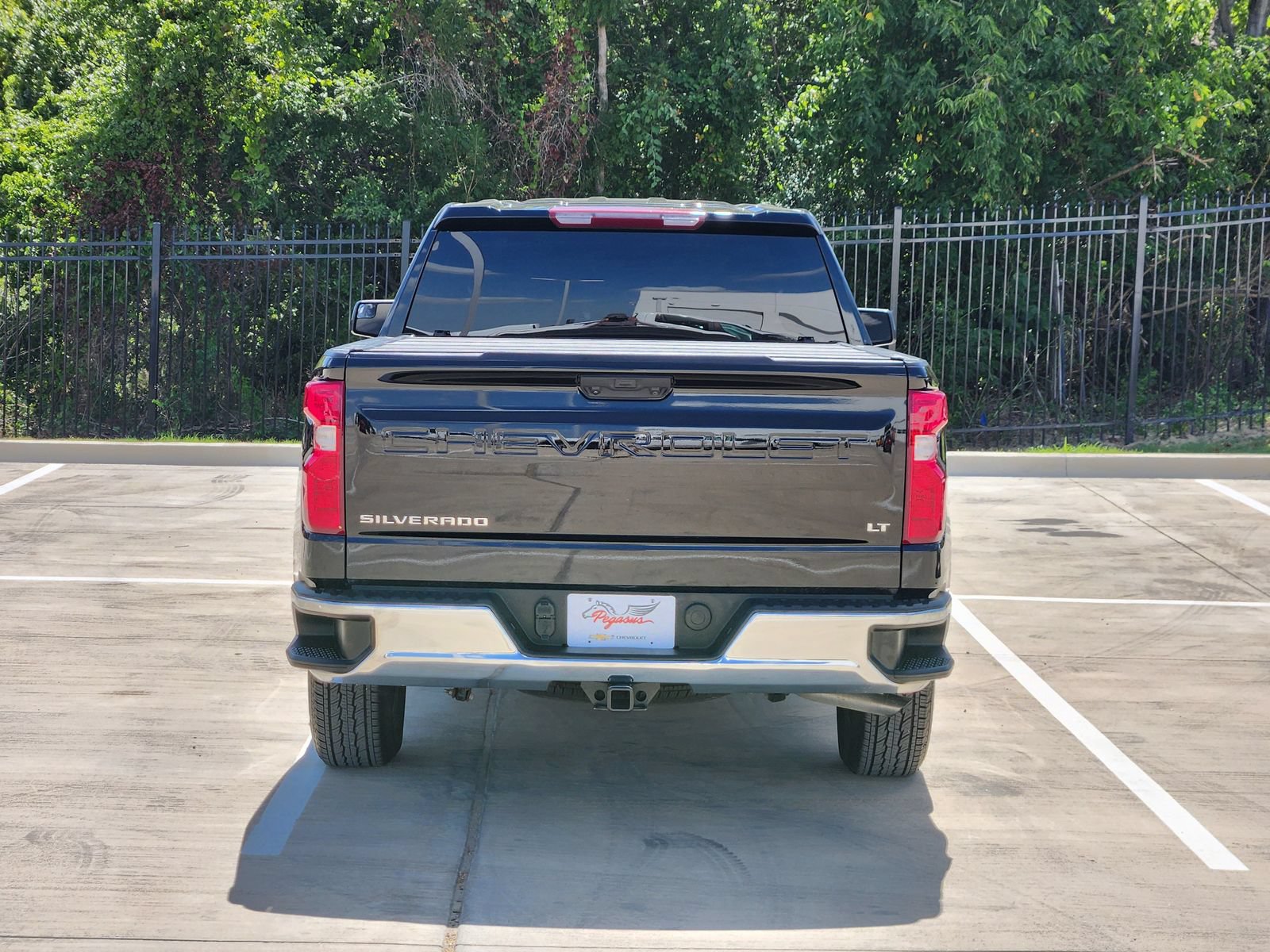Certified 2025 Chevrolet Silverado 1500 LT RWD image 8
