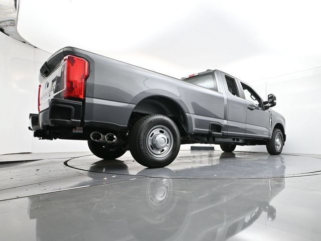 Used 2026 Ford F250 XL RWD image 32