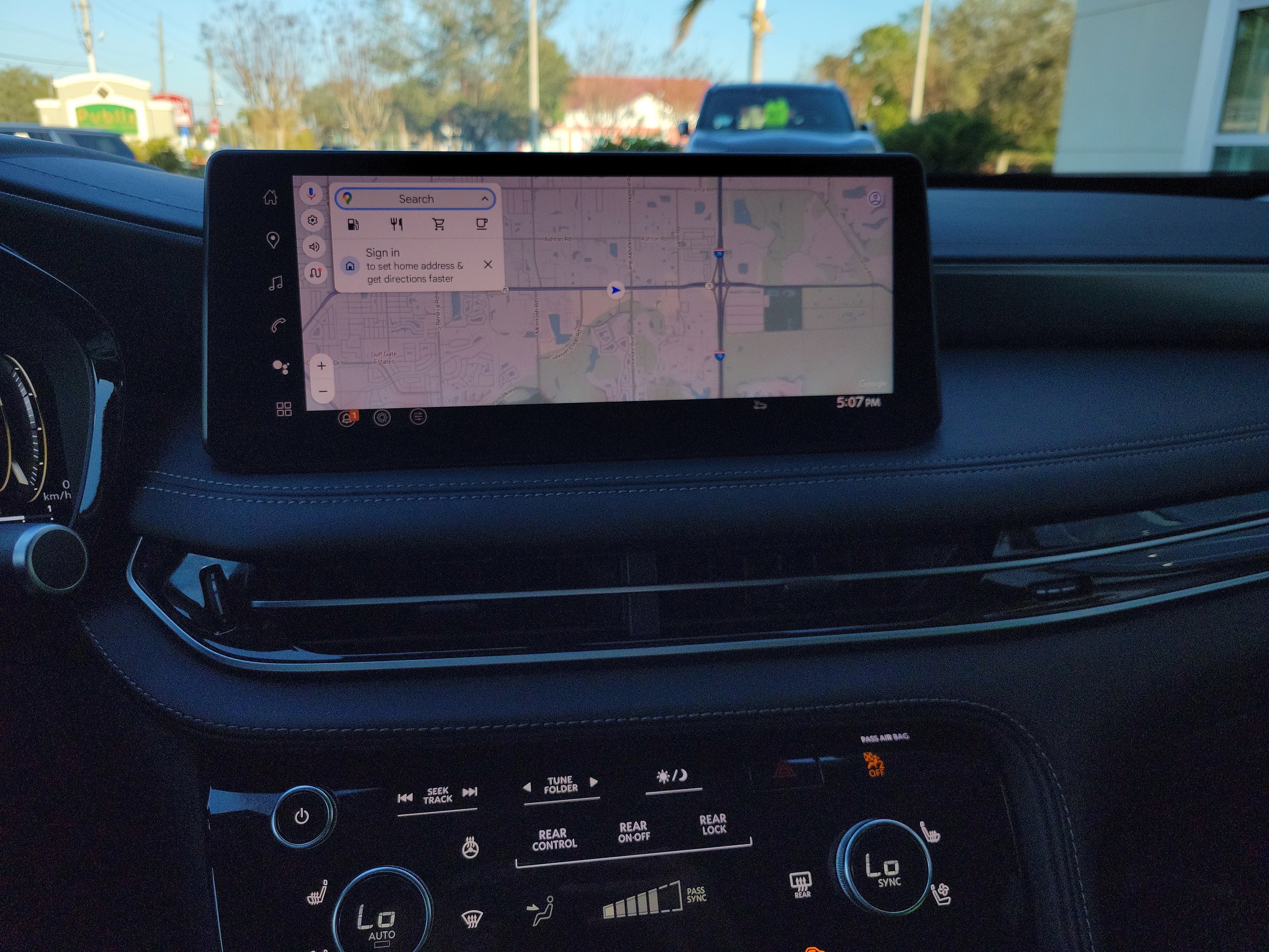 Certified 2026 INFINITI QX60 Luxe w/ Cargo Package image 21