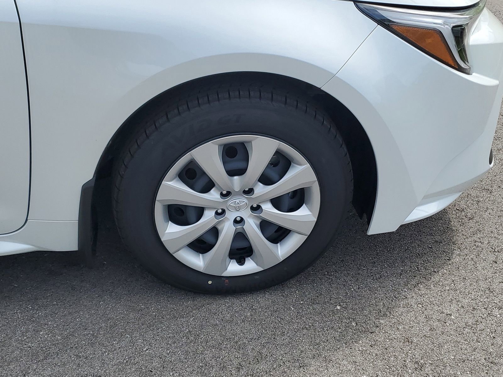 Certified 2026 Toyota Corolla LE FWD image 6