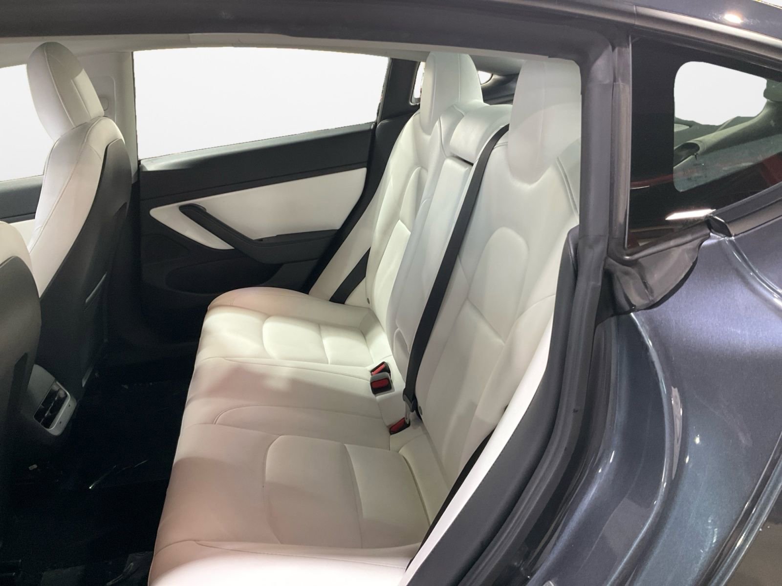 Used 2021 Tesla Model 3 Long Range image 13