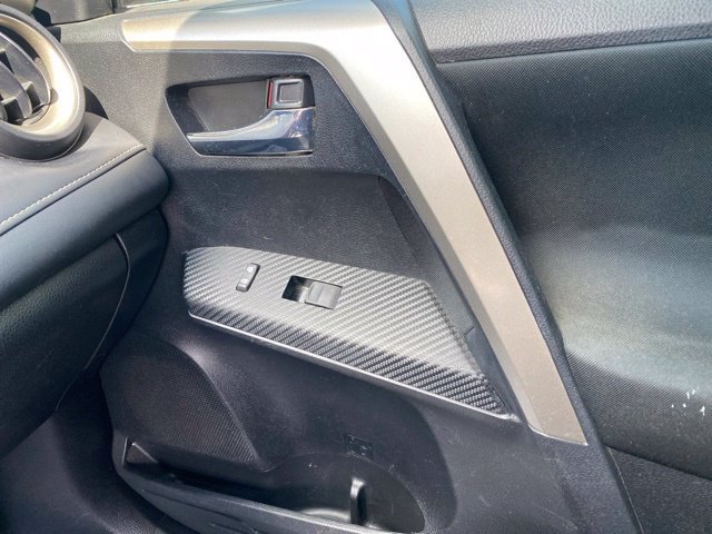 Used 2014 Toyota RAV4 XLE FWD image 18
