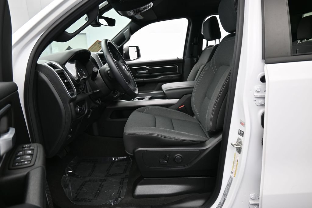 Used 2023 RAM 1500 Big Horn RWD image 11