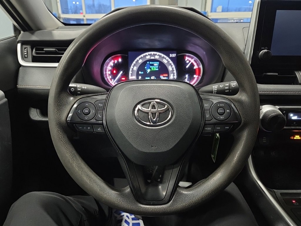 Certified 2023 Toyota RAV4 LE image 22